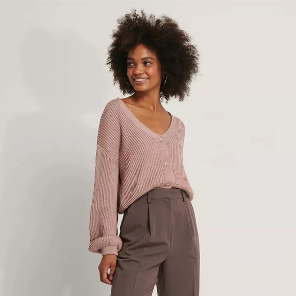 NA-KD V-Neck Balloon Sleeve Dusty Pink Cardigan - Picture 6 of 8